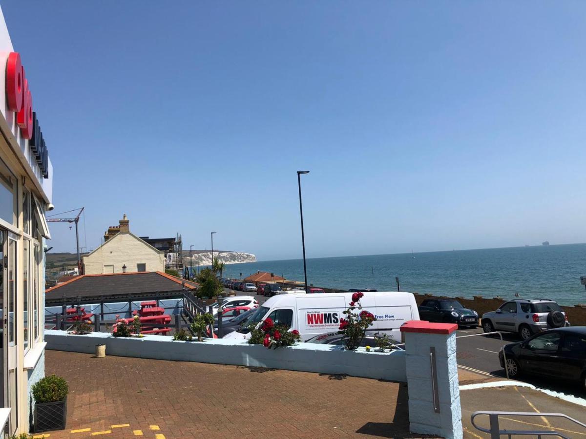 Marina Hotel Sandown Eksteriør billede