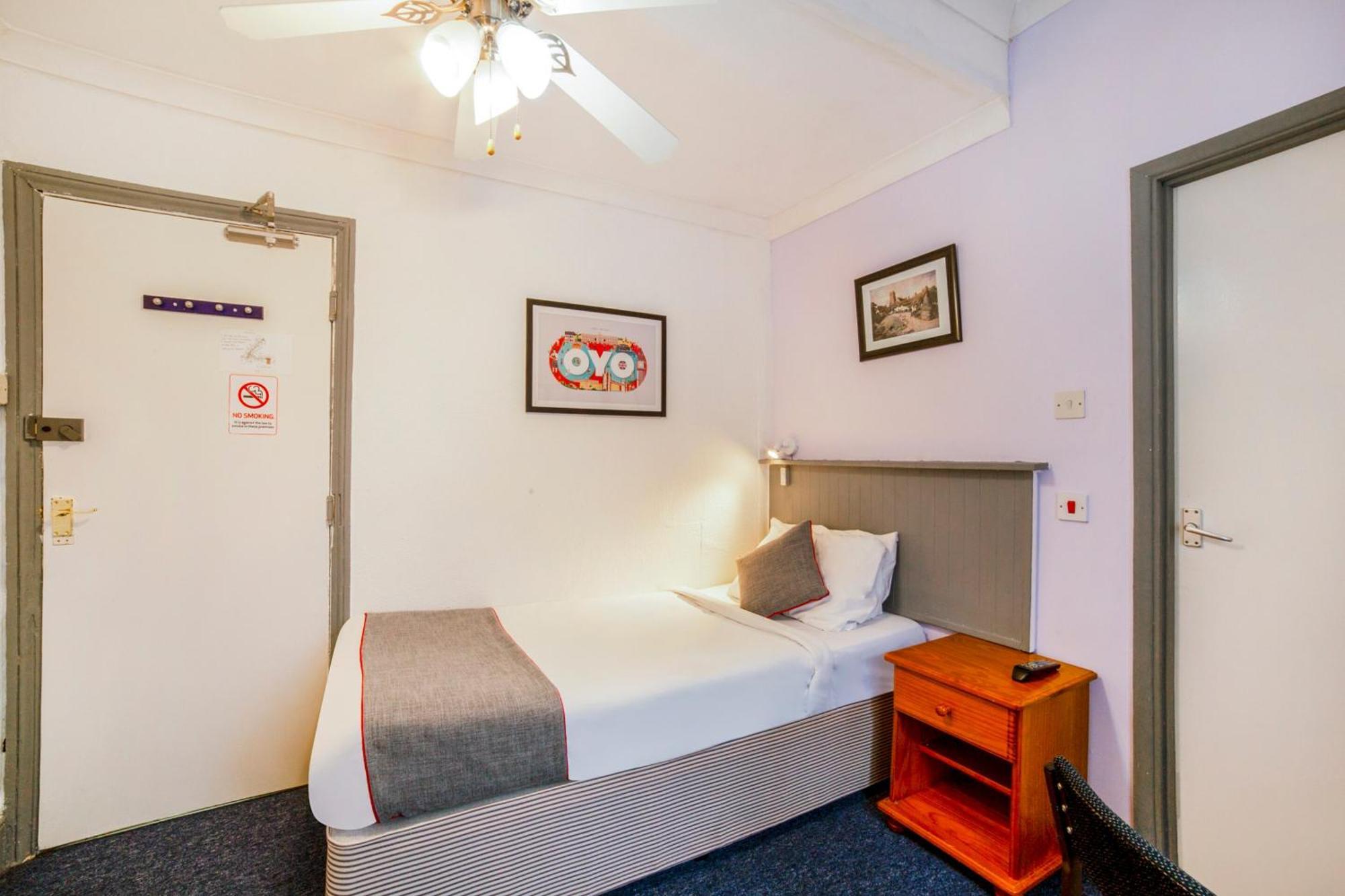 Marina Hotel Sandown Eksteriør billede
