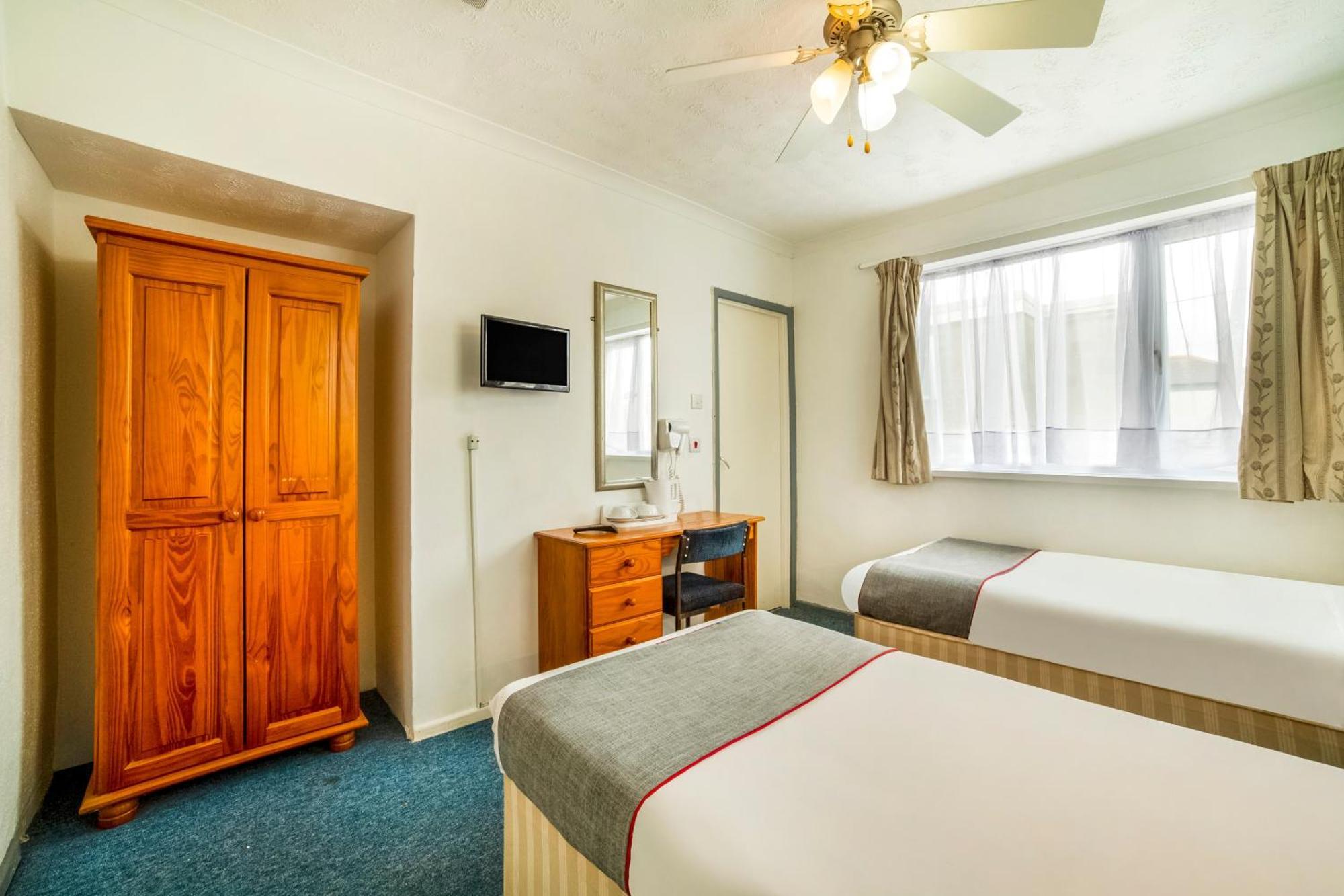 Marina Hotel Sandown Eksteriør billede