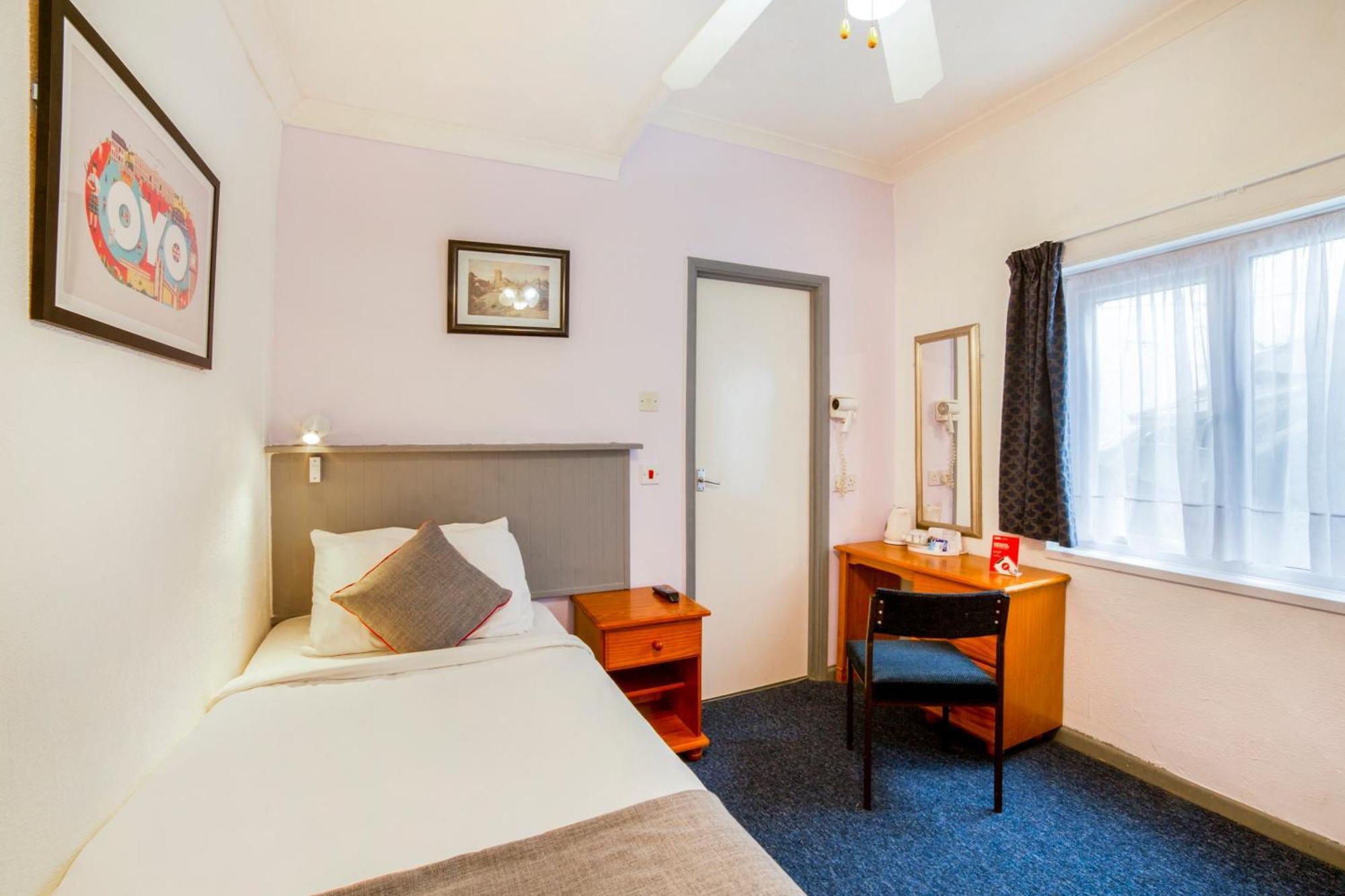 Marina Hotel Sandown Eksteriør billede